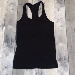 Lululemon swiftly tech racer back